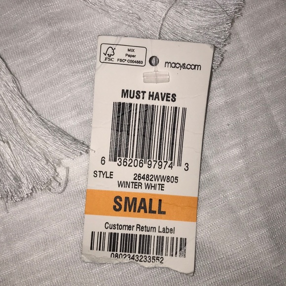 NWT Trendy Peasant Top - Picture 3 of 5